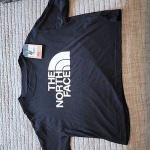 Womens North Face Medium Crop tee